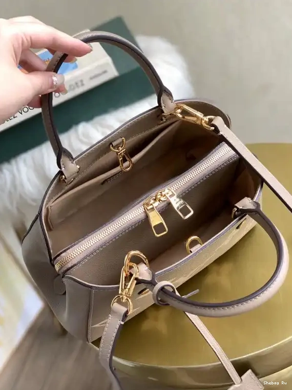 VUITTON LOUIS MONTAIGNE BB 0627
